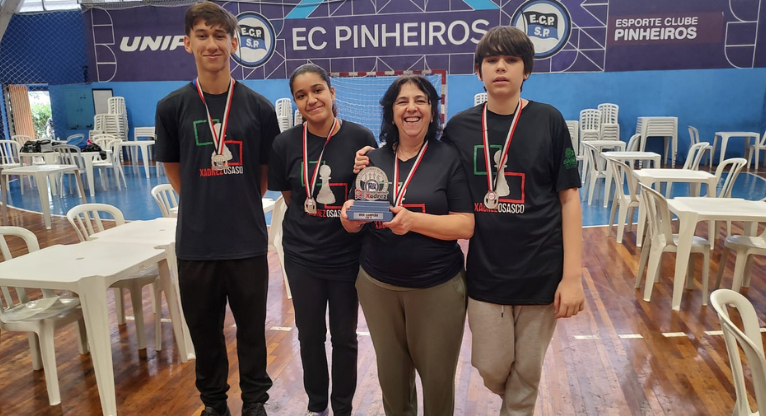 Aprenda a jogar Xadrez - Esporte Clube Pinheiros